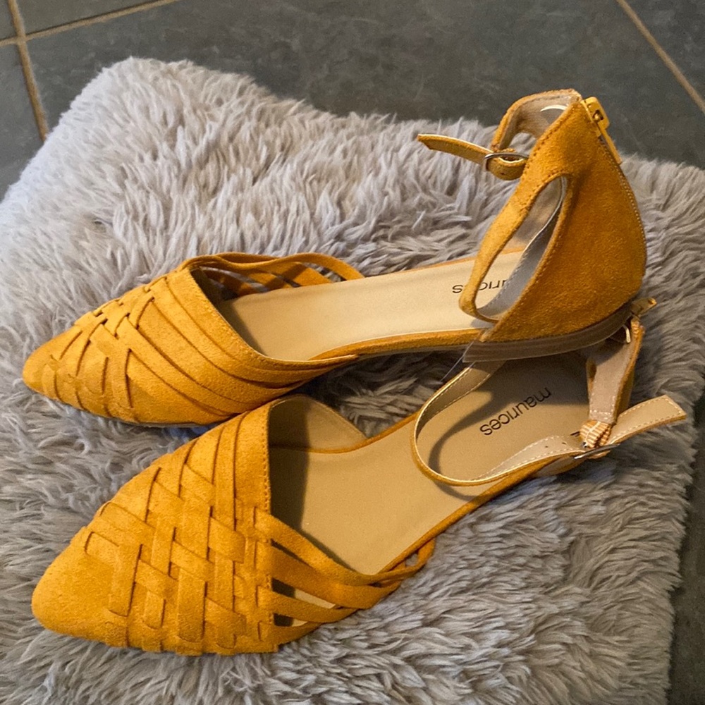 Maurices Ankle Strap flats NWOT